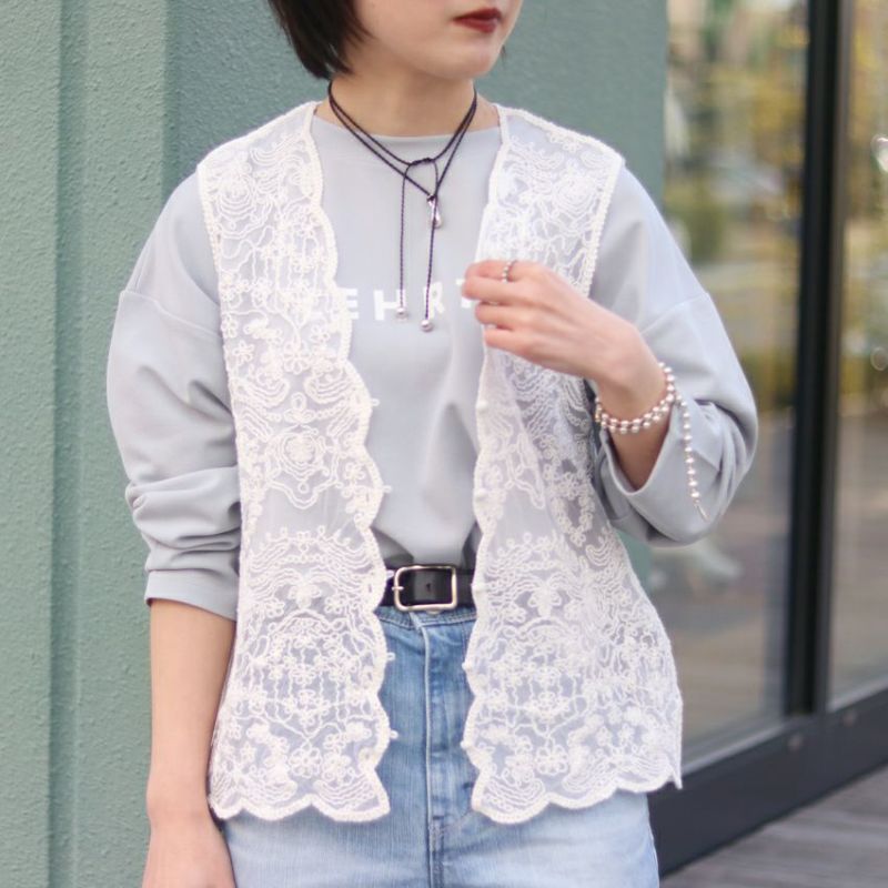 TORRAZZO DONNA/トラッゾドンナ 立体コード刺繍レースベスト